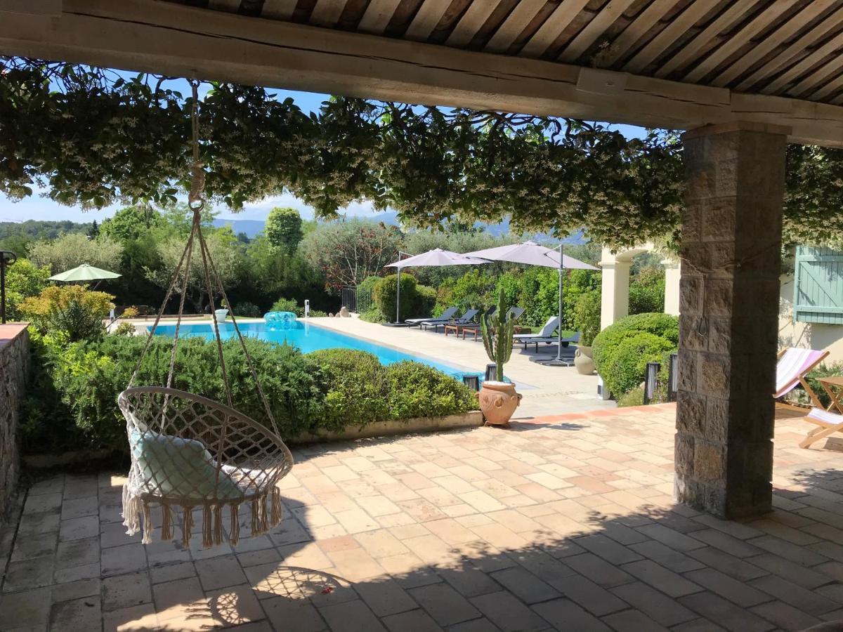 Le Mas De La Source Bed & Breakfast Mougins Eksteriør bilde