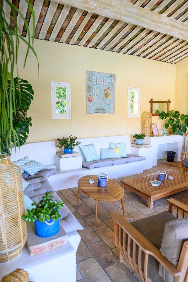 Le Mas De La Source Bed & Breakfast Mougins Eksteriør bilde