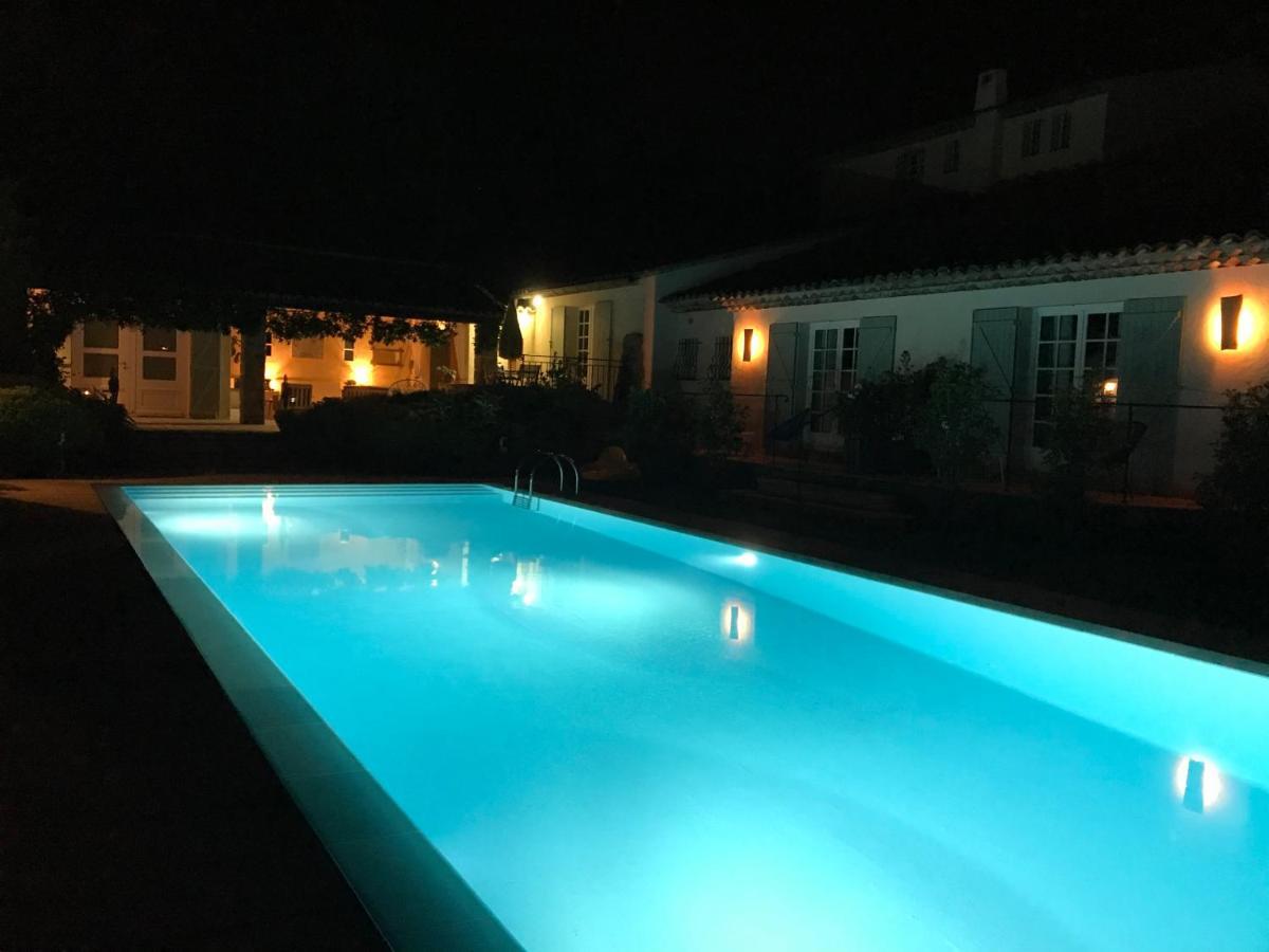 Le Mas De La Source Bed & Breakfast Mougins Eksteriør bilde