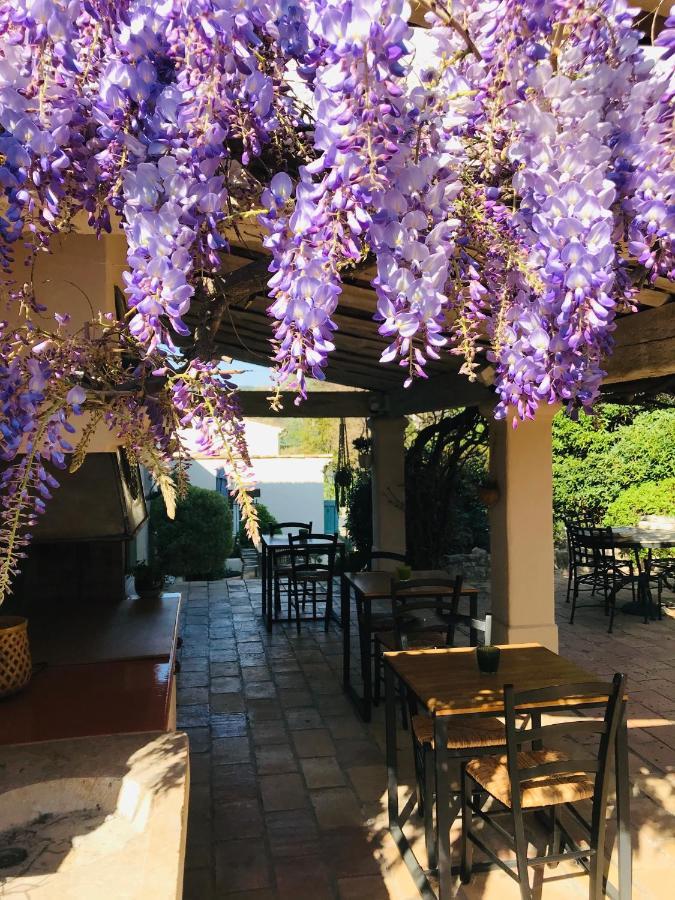 Le Mas De La Source Bed & Breakfast Mougins Eksteriør bilde